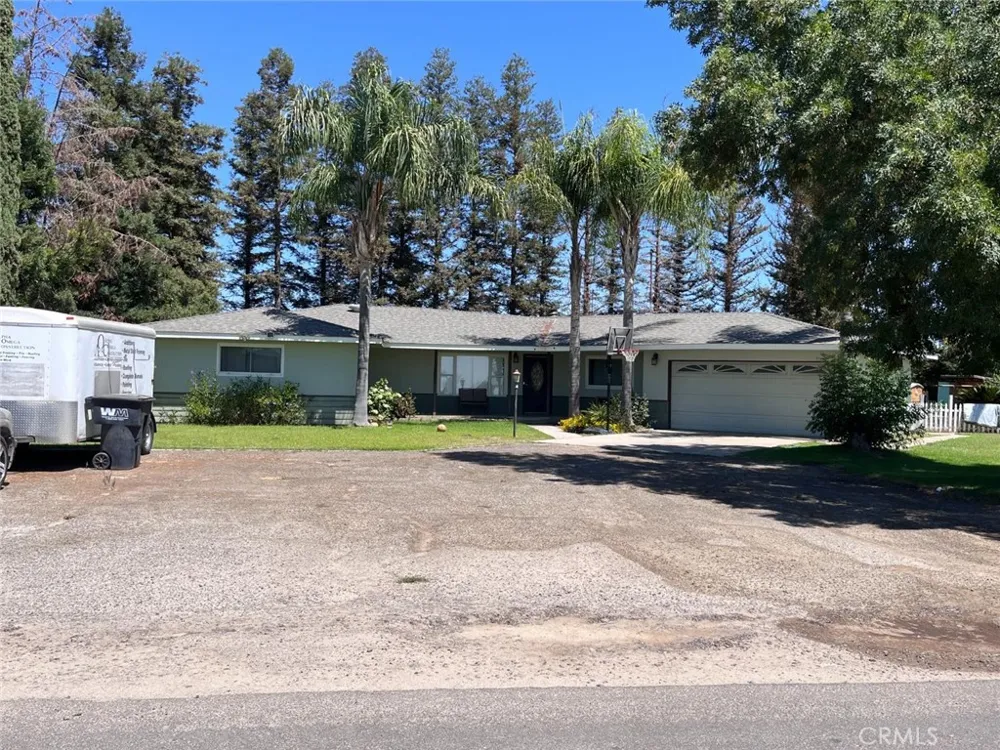 14118 Bell Drive Livingston, CA 95334