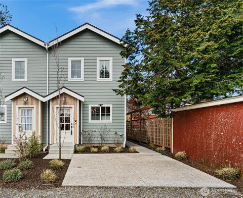 11714 B 26th Avenue NE