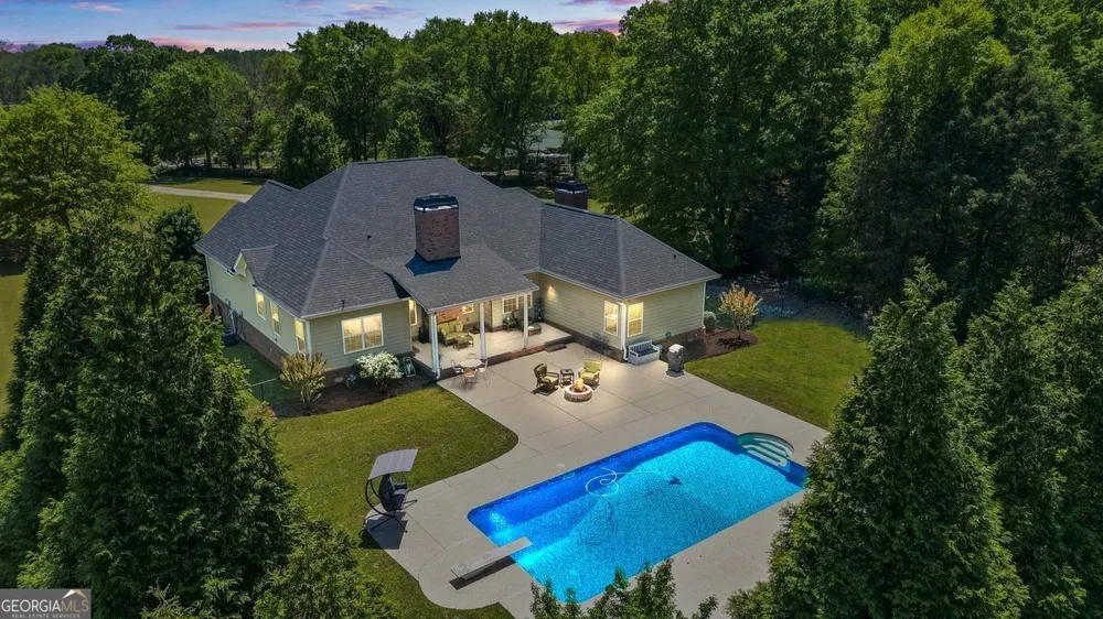 2060 Dixie Road Covington, GA 30014