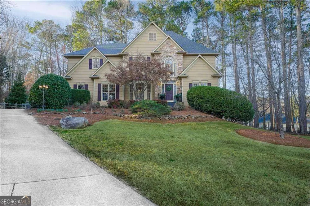 1165 Pin Oak Court Cumming, GA 30041