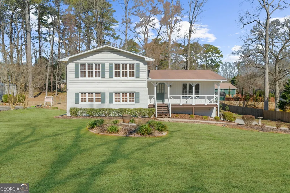 322 Foxfire Drive SW Smyrna, GA 30082