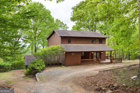 15 Lobo Trail
