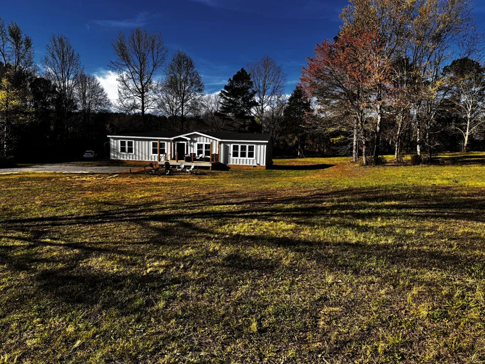 1019 E Reed Road LaFayette, GA 30728