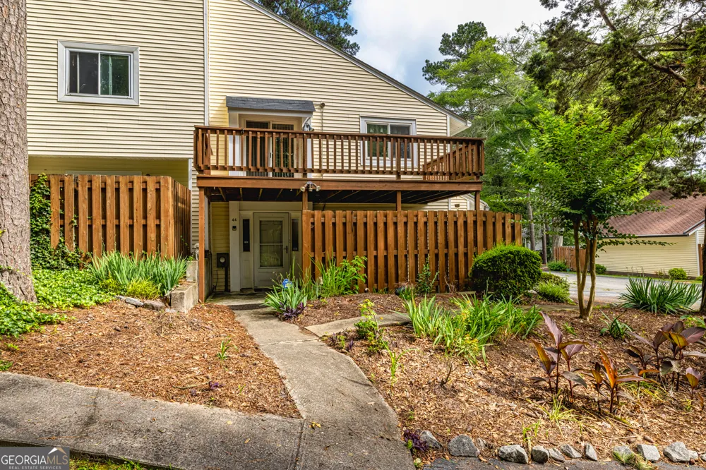 44 Twiggs Corner Peachtree City, GA 30269