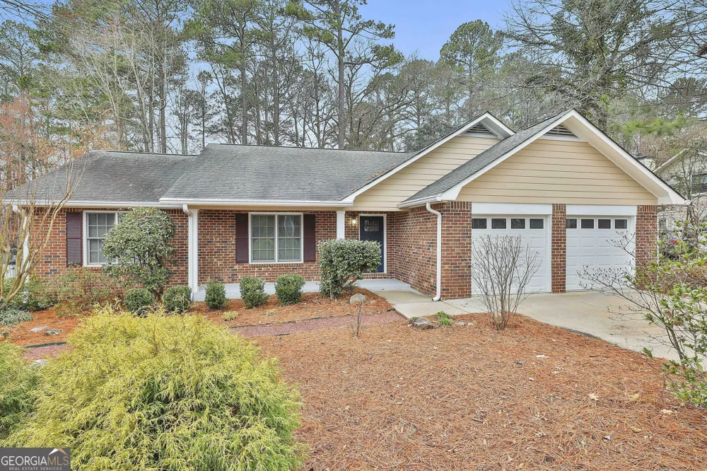 618 Grecken Green Peachtree City, GA 30269