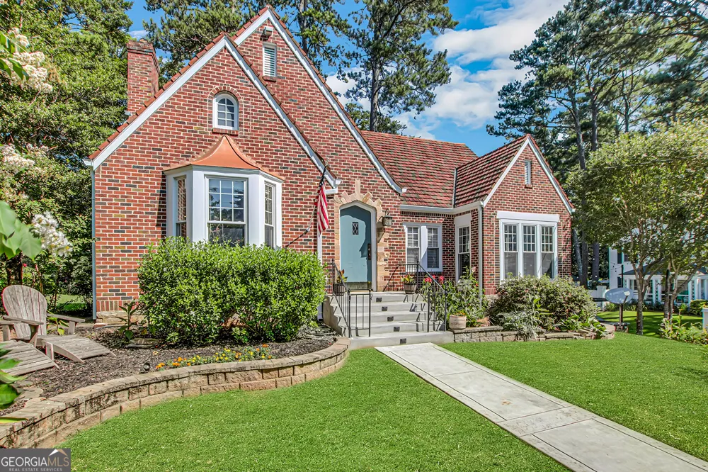 1290 Pasadena Avenue NE Atlanta, GA 30306