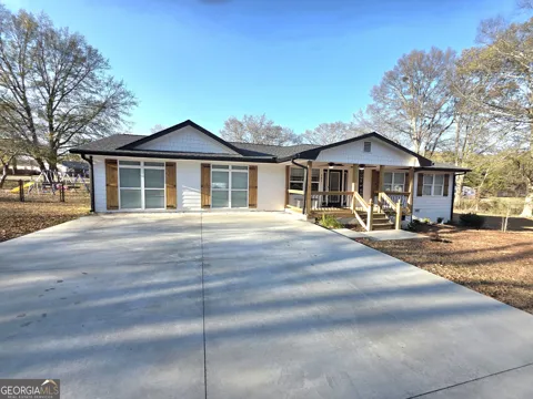 391 Price Street