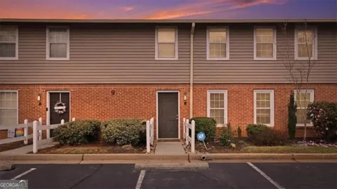 7750 Roswell Road #9B