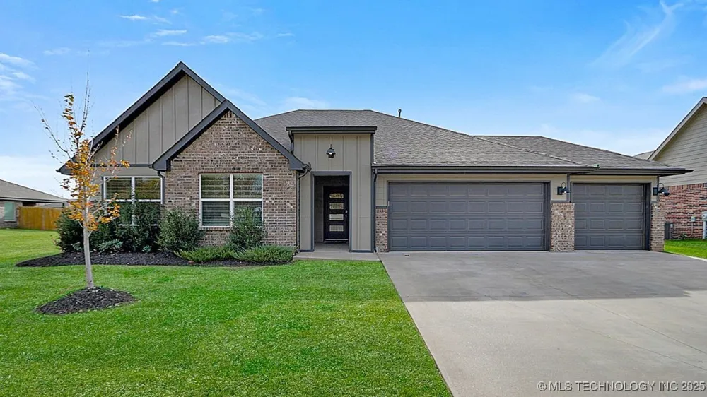 7020 E 154th Street S Bixby, OK 74008