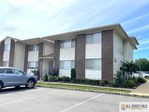 1310 Bradley Court