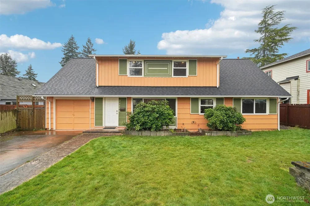 22404 58th Avenue W Mountlake Terrace, WA 98043