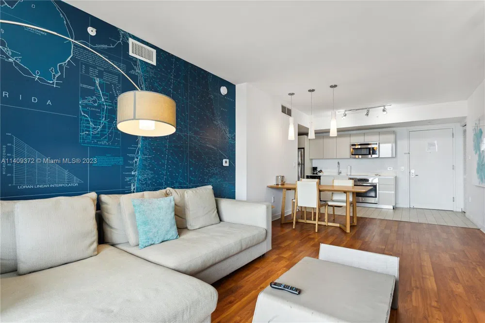 2602 E Hallandale Beach Blvd #R1909