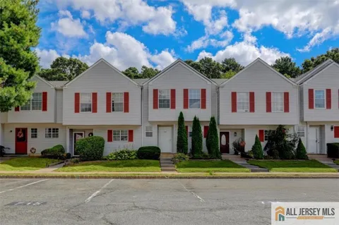 715 Darlington Drive #105