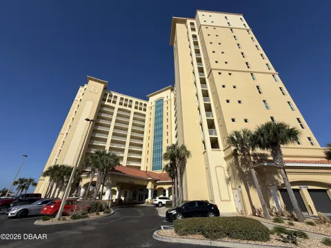 2801 S Ridgewood Avenue #409