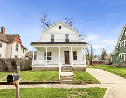 69 Magnolia Avenue