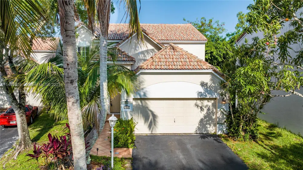 3946 Jasmine Ln Coral Springs, FL 33065