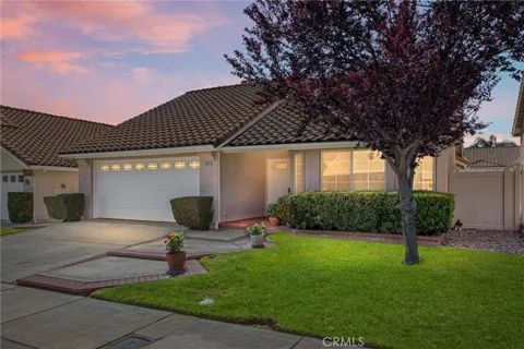 4826 W Fairway Oaks
