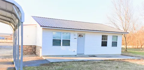 3299 Oakwood Drive