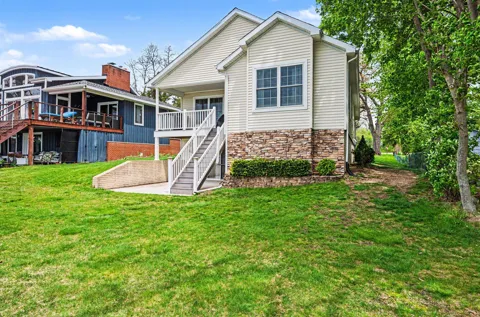 584 Orchard Road
