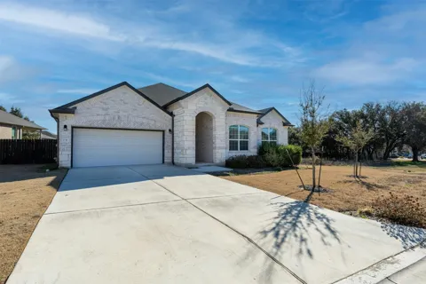 1736 Weavers Bend
