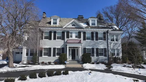 1532 Long Meadow