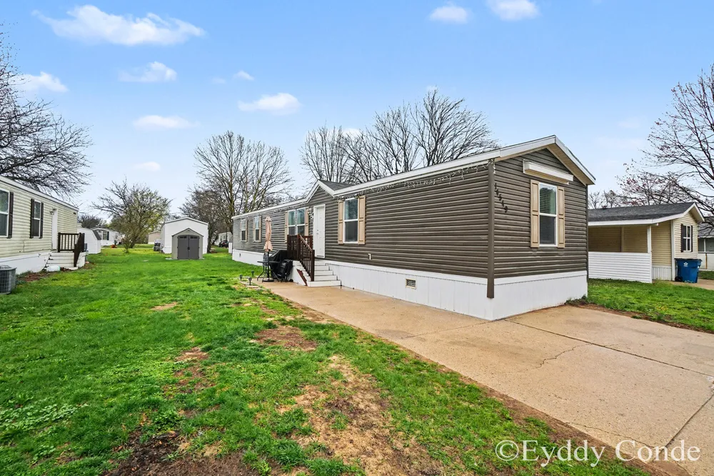 14549 Shady Hollow