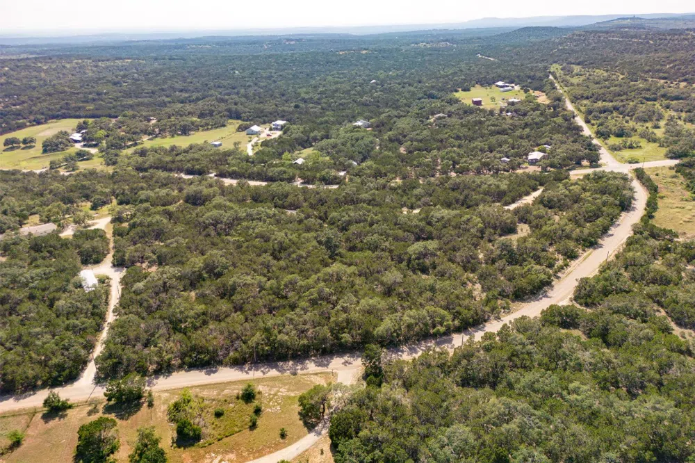 1825 Longhorn Trail Wimberley, TX 78676