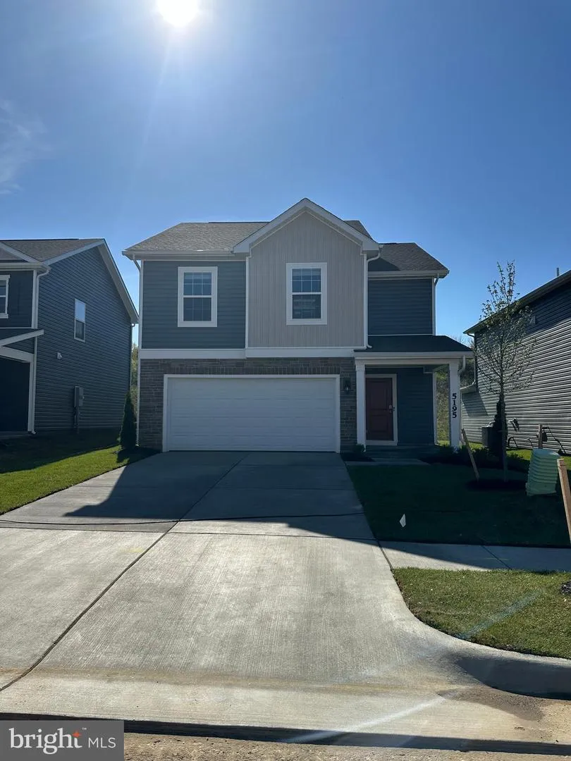 5195 CROOKED LANE