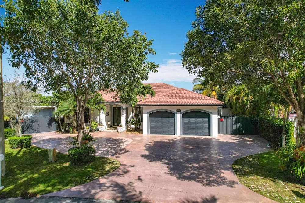 19331 SW 133rd Ave Miami, FL 33177