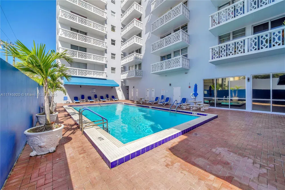 1020 Meridian Ave #515 Miami Beach, FL 33139