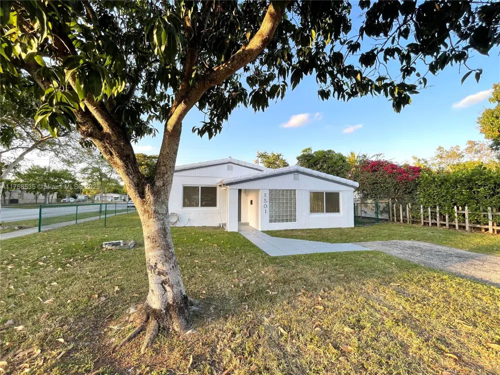 1501 NE 173rd St North Miami Beach, FL 33162
