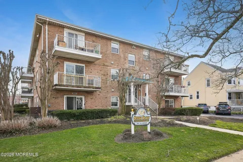 300 7th Avenue #5