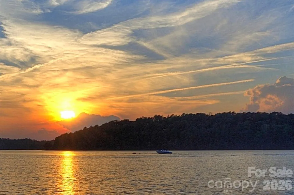 110 Watch Harbor Road Badin Lake, NC 28127