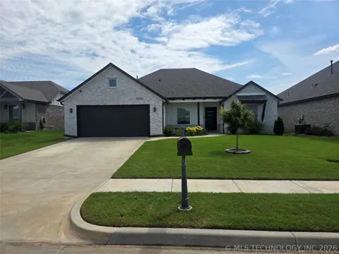 10203 S 228th EastAvenue