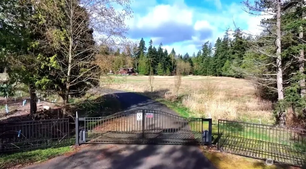 8383 Bridge Way Blaine, WA 98230