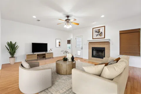 109 Lakewood Drive