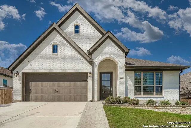 4975 Winkler Trail Schertz, TX 78108