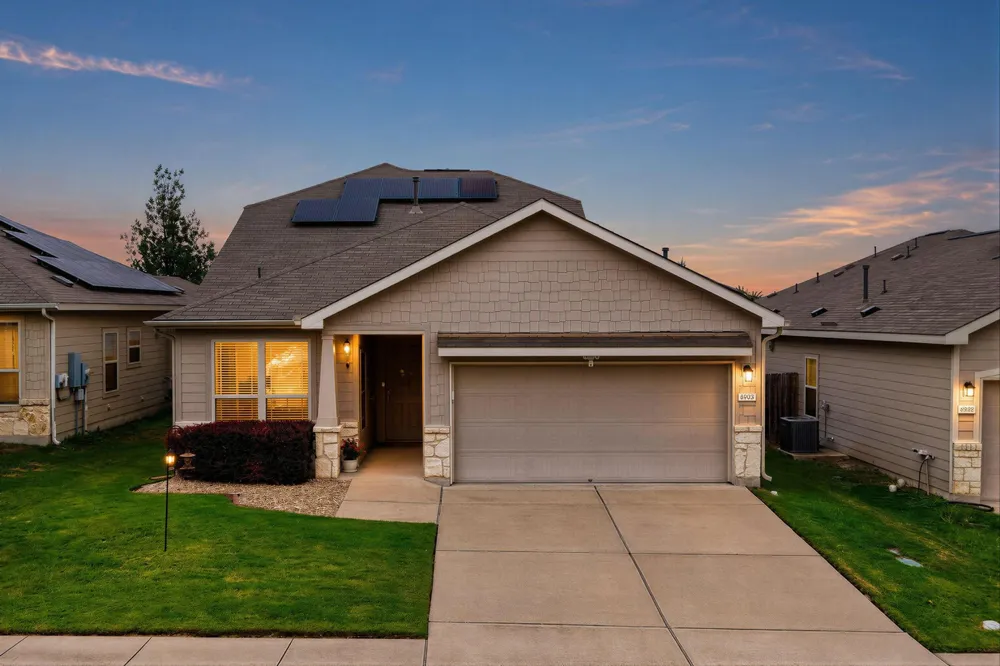 6905 Vail Ridge Street Austin, TX 78744