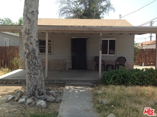 43911 C STREET Hemet, CA 92544