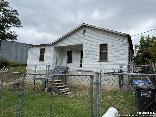 124 MILDRED San Antonio, TX 78214