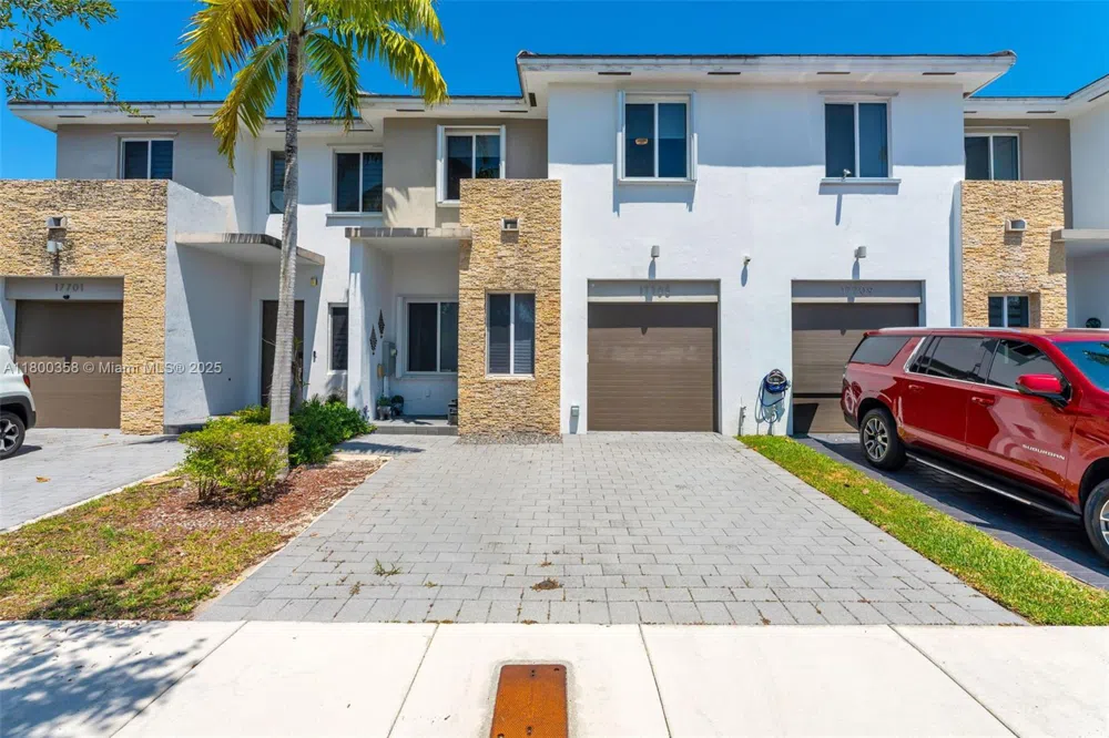 17705 SW 150th Ct Miami, FL 33187