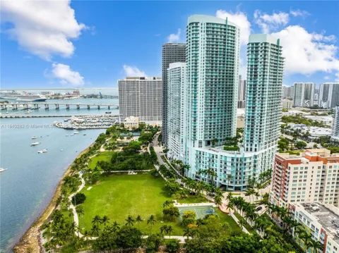 1900 Bayshore Dr #3715