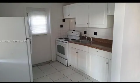 1548 NW 3rd Ter #0