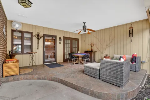251 W Columbia Avenue ##3