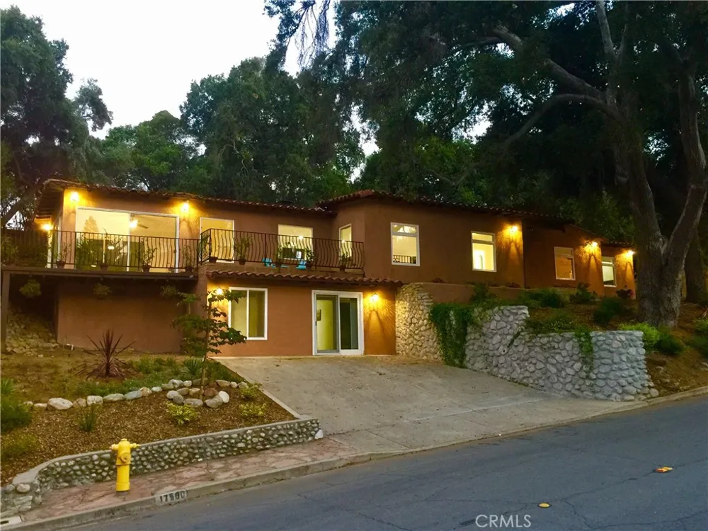 1750 Canyon Way Pomona, CA 91768
