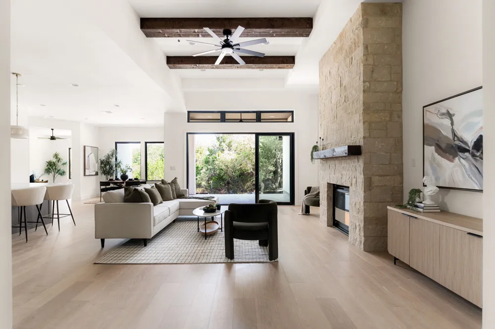 332 Seneca Drive Austin, TX 78737
