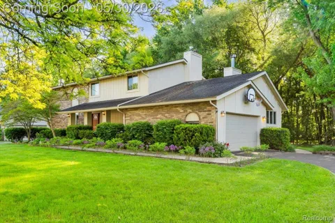 29100 Creek Bend Drive