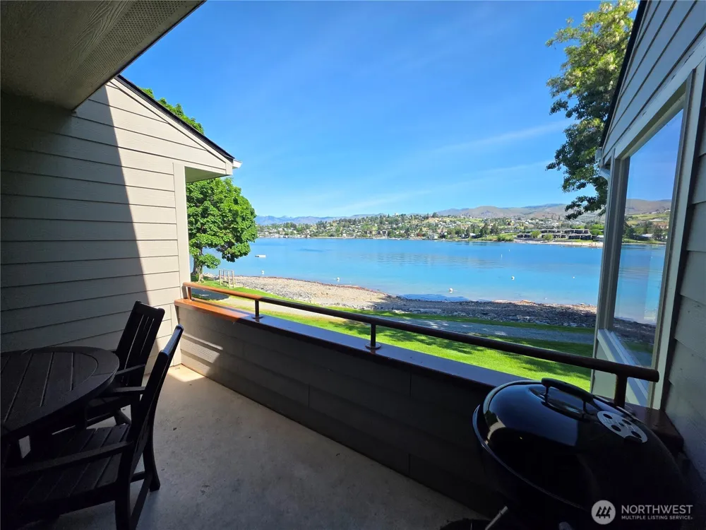 1 Beach 585-F Manson, WA 98831