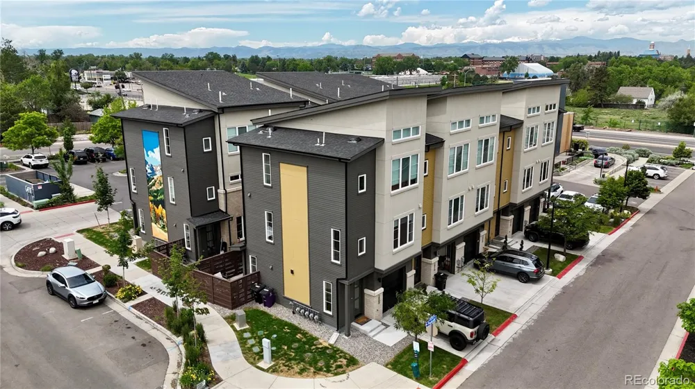 2900 W Parkside Place Denver, CO 80221