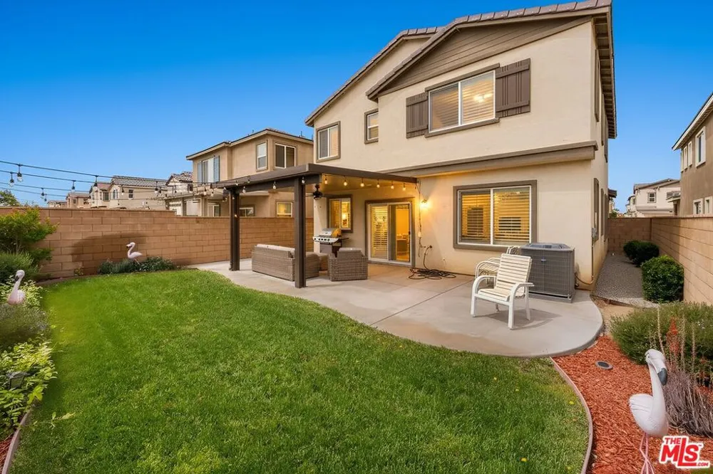 13041 Echo Valley Street Victorville, CA 92392